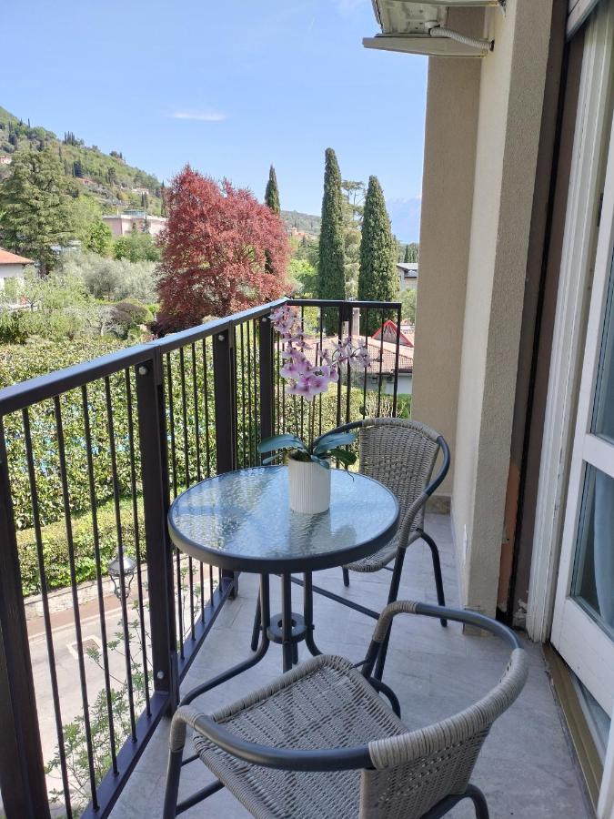 Residence Villa Alba Room Nr 415 Gardone Riviera Extérieur photo